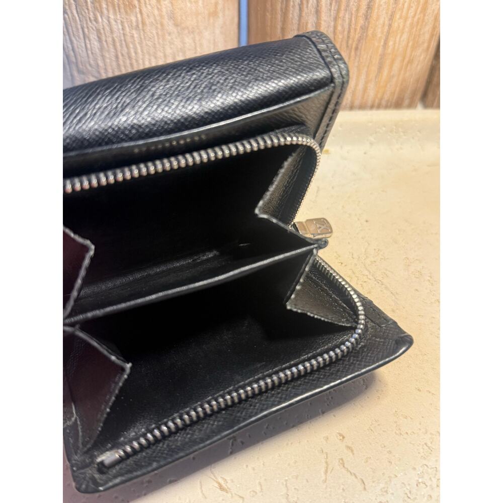 Louis Vuitton Porte Monnaie Billets Compact Wallet - Picture 7 of 9